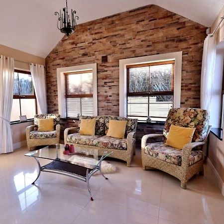 The Cliffs Of Moher Holiday House Дулін Екстер'єр фото