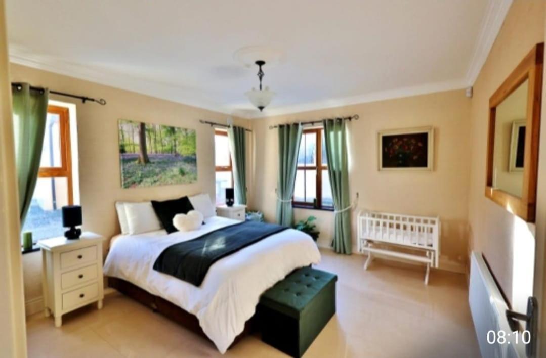 The Cliffs Of Moher Holiday House Дулін Екстер'єр фото